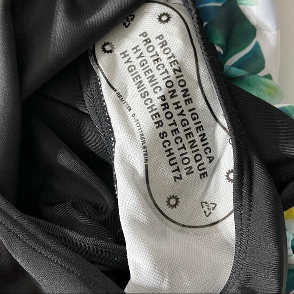 Swimsuit One Piece Halter Tie Neckline Floral Black Small - Picture 6 of 11